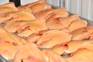 la basse cour cannata cluny photos les preparations paella barbecue couscous 8